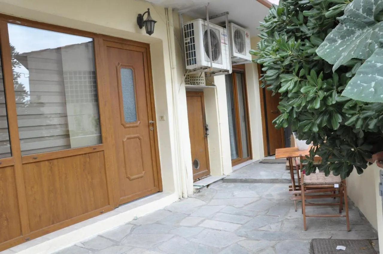 Frida'S House In Old Town Thessaloniki Apartment