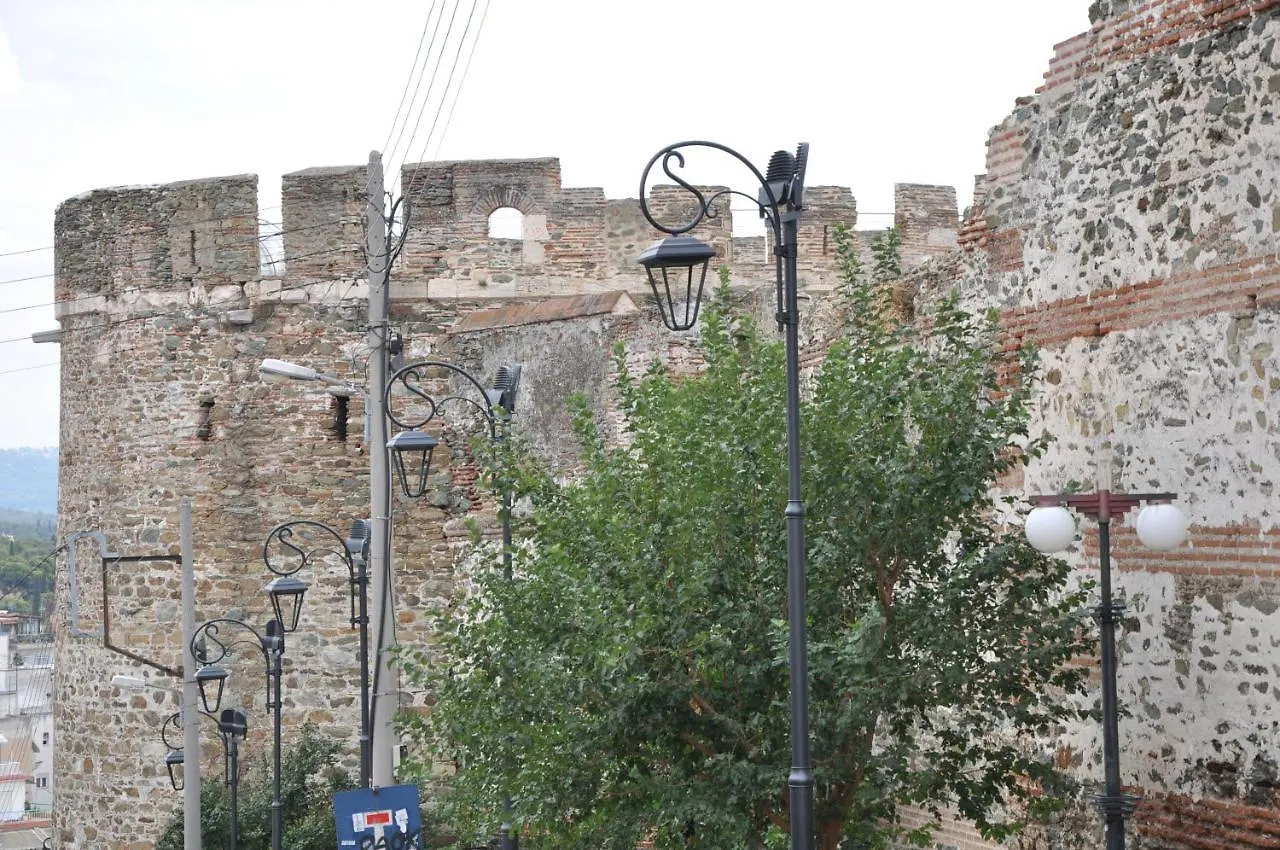 Frida'S House In Old Town Thessaloniki Apartment